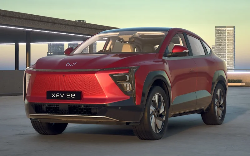 XEV 9e Tango Red